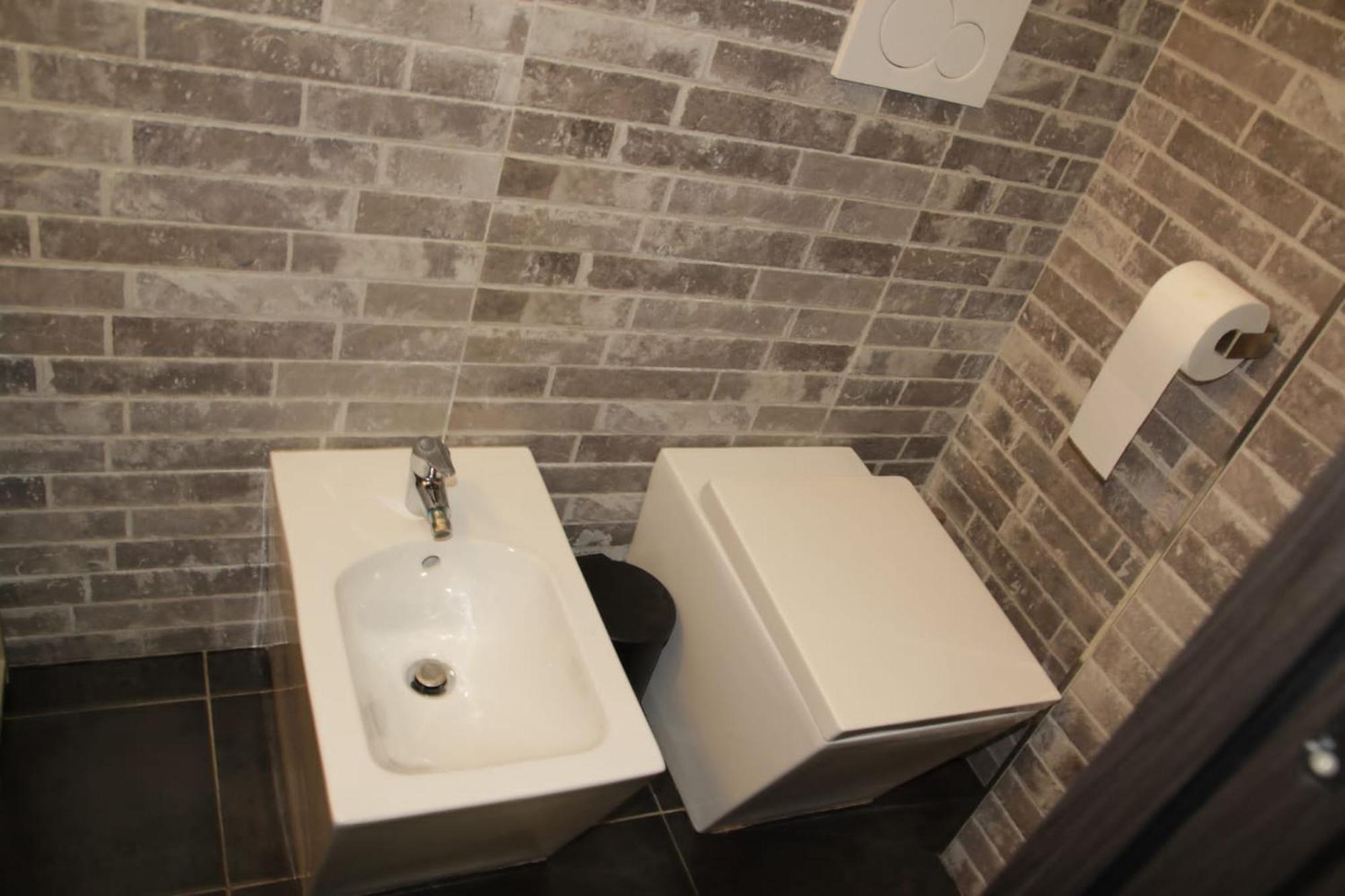 Candia Rooms, Rome